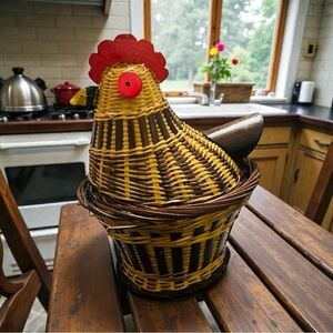 vintage Chinese bamboo and wicker hen-on-nest basket.trinket box
